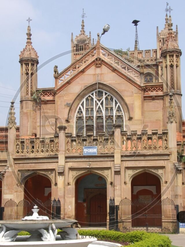 क्या आप वाराणसी के संपूर्णानंद संस्कृत विश्वविद्यालय के बारे में जानते हैं